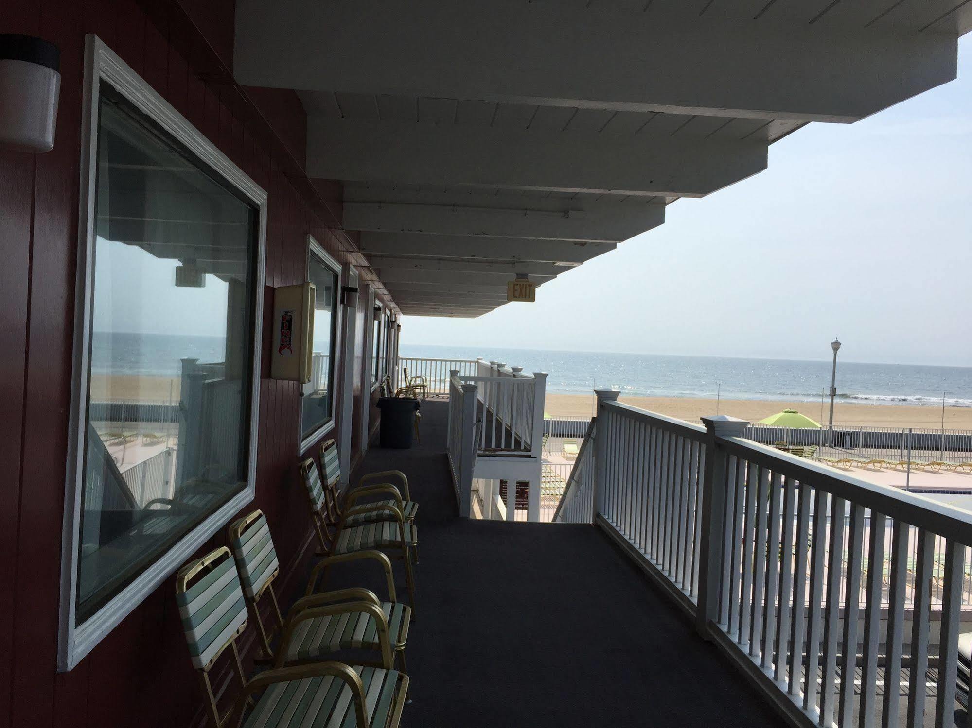 Fish Tales Boardwalk Inn & Ocean Mecca Motel Оушен-Сіті Екстер'єр фото